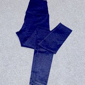 Midnight Leopard 25” FLEOs